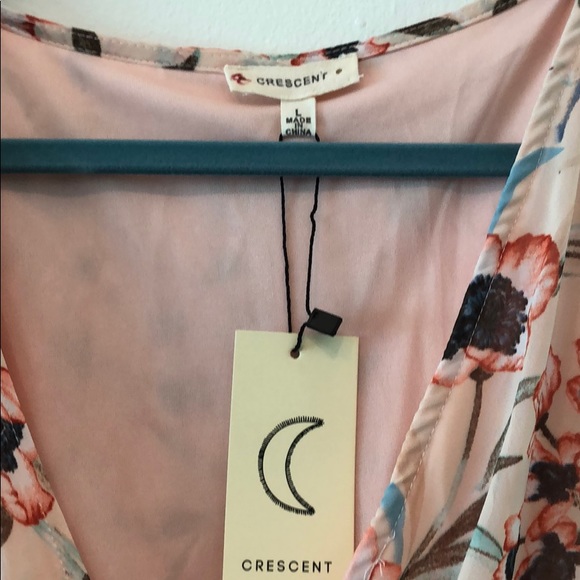 Crescent floral romper size L - Picture 4 of 6